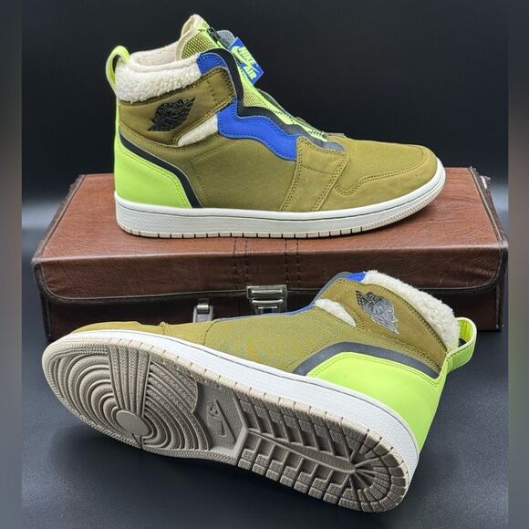 Wmns Jordan 1 Retro High Zip Utility Pack - Picture 1 of 11